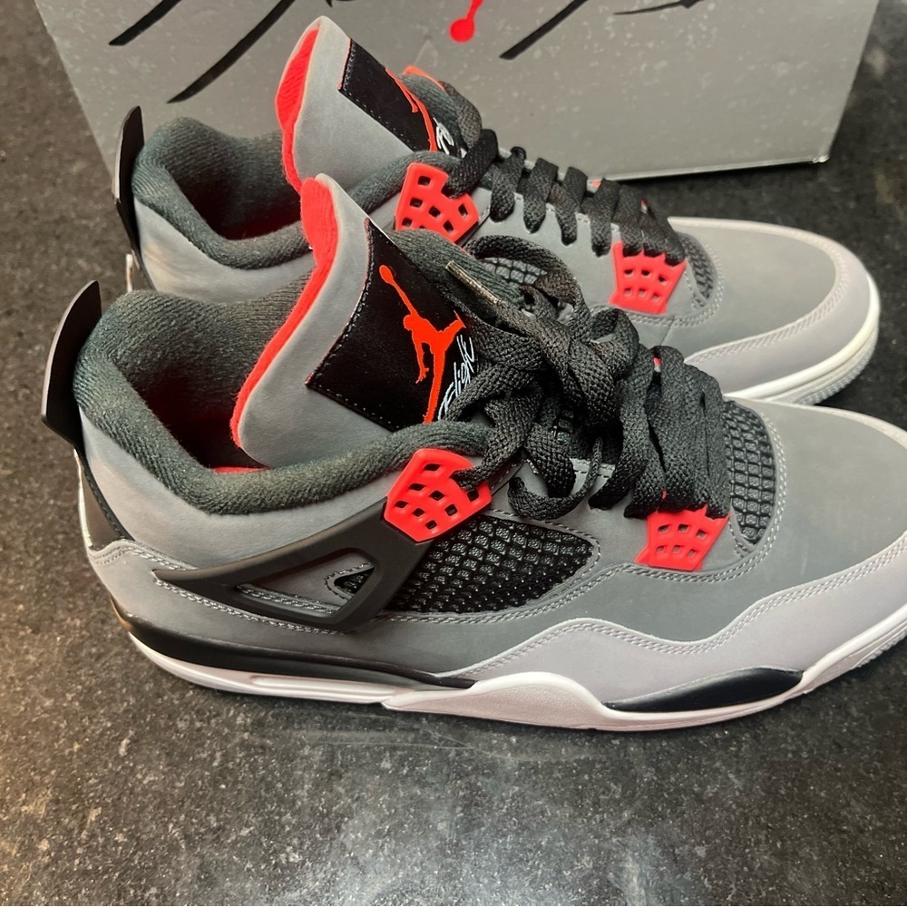 Sz 10 2022
Air Jordan 4 Retro 'Infrared' DH6927 061 - Picture 5 of 11